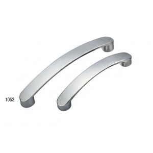 1053 curved cabinet handle in chrome plated finish